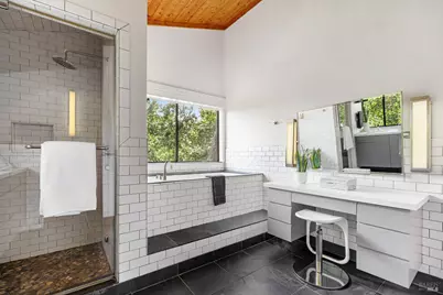 21 Woods Street, San Rafael, CA 94901 - Photo 18