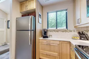 2403 Woodlake Dr, Santa Rosa, CA 95405 - Photo 6