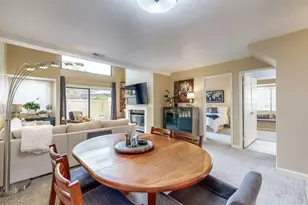2403 Woodlake Dr, Santa Rosa, CA 95405 - Photo 12