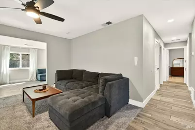 366 Trinity Drive, Vacaville, CA 95687 - Photo 10