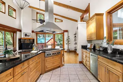 100 Zachary Lane, Glen Ellen, CA 95404 - Photo 10