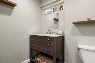 100 Zachary Ln, Glen Ellen, CA 95404 - Photo 48