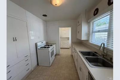 531 California Street, Rio Vista, CA 94571 - Photo 18