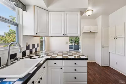 19390 Orange Avenue, Sonoma, CA 95476 - Photo 34