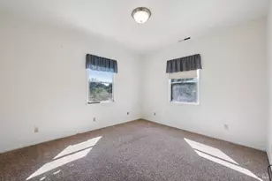 19390 Orange Ave, Sonoma, CA 95476 - Photo 30