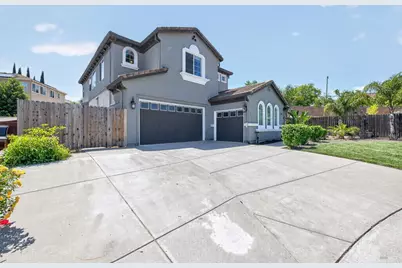 612 Pacific Grove Court, Vacaville, CA 95688 - Photo 50