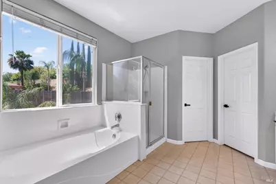 612 Pacific Grove Court, Vacaville, CA 95688 - Photo 40