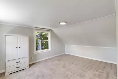 445 E H Street, Benicia, CA 94510 - Photo 30