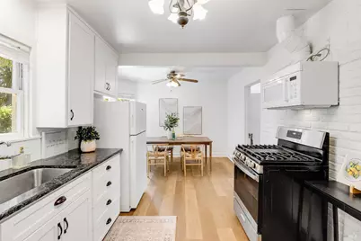445 E H Street, Benicia, CA 94510 - Photo 16