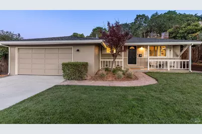 613 Rowland Boulevard, Novato, CA 94947 - Photo 2