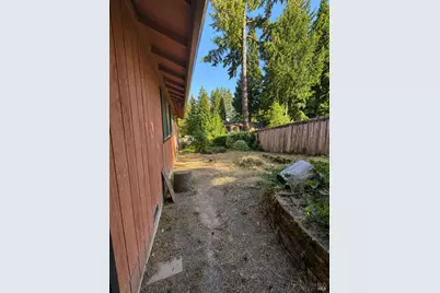 24066 Tulip Drive, Willits, CA 95490 - Photo 14