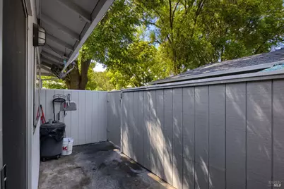 140 Del Rio Court #1, Vacaville, CA 95687 - Photo 18