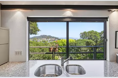 81 Peacock Drive, San Rafael, CA 94901 - Photo 12
