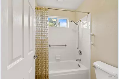 6600 Pine Valley Drive, Santa Rosa, CA 95409 - Photo 28