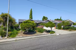 2275 Cambridge Dr, Fairfield, CA 94533 - Photo 1