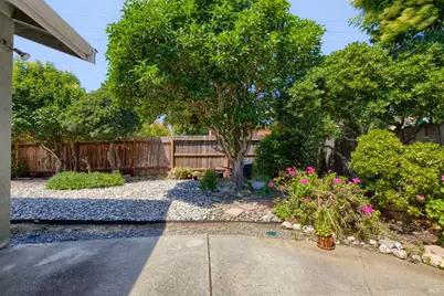 2275 Cambridge Drive, Fairfield, CA 94533 - Photo 30