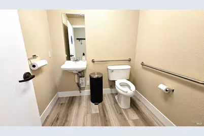 756 N Texas Street, Fairfield, CA 94533 - Photo 10