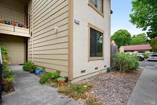 126 Park Pl Dr, Petaluma, CA 94954 - Photo 2