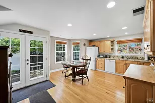 735 Carr Ave, Santa Rosa, CA 95404 - Photo 14