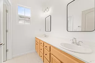 8364 Bennington Ct, Vallejo, CA 94591 - Photo 52