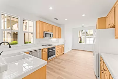 8364 Bennington Court, Vallejo, CA 94591 - Photo 26