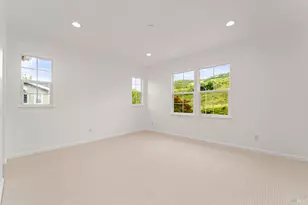 8364 Bennington Ct, Vallejo, CA 94591 - Photo 32