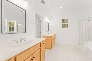 8364 Bennington Ct, Vallejo, CA 94591 - Photo 38