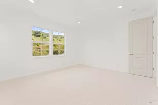 8364 Bennington Ct, Vallejo, CA 94591 - Photo 36