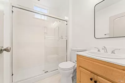 8364 Bennington Court, Vallejo, CA 94591 - Photo 12