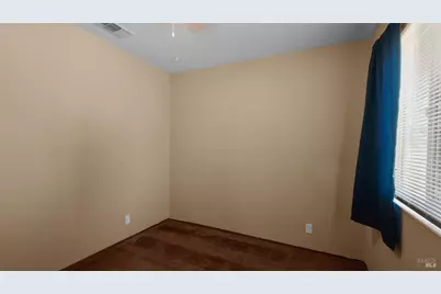 655 W Creekside Circle, Dixon, CA 95620 - Photo 26
