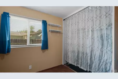 655 W Creekside Circle, Dixon, CA 95620 - Photo 24