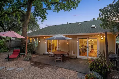 106 Hooker Avenue, Sonoma, CA 95476 - Photo 2