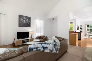 1920 Bodie St, Santa Rosa, CA 95403 - Photo 6