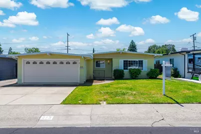 213 Hemlock Street, Vacaville, CA 95688 - Photo 1