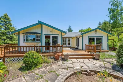 425 Oak Point Place, Santa Rosa, CA 95409 - Photo 2