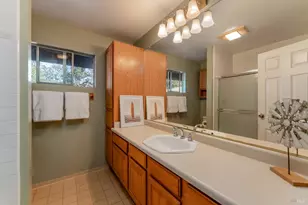 2500 Park Creek Ln, Ukiah, CA 95482 - Photo 18