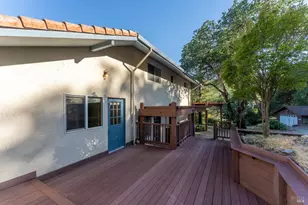 2500 Park Creek Ln, Ukiah, CA 95482 - Photo 24