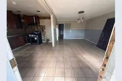 697 Nevada Street, Oakland, CA 94603 - Photo 6