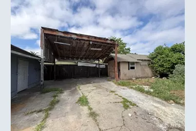 697 Nevada Street, Oakland, CA 94603 - Photo 10