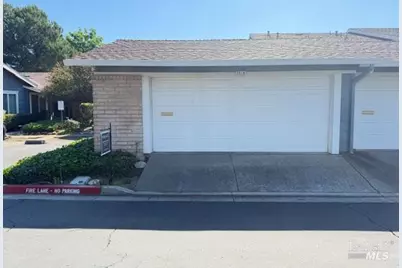 2918 Sunbird Drive, Fairfield, CA 94533 - Photo 2