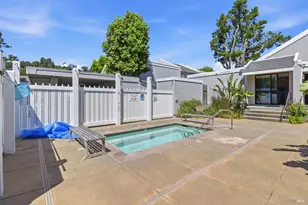 318 Larkspur Plaza Dr, Larkspur, CA 94939 - Photo 36