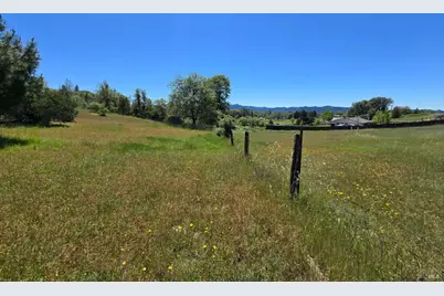 23300 Eastside Road, Willits, CA 95490 - Photo 4