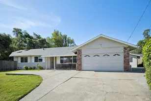 14 Angelica Ct, Novato, CA 94947 - Photo 2