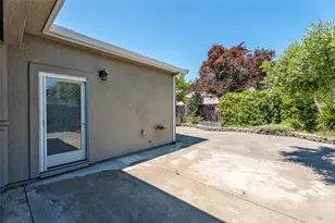 474 Briarwood Dr, Ukiah, CA 95482 - Photo 26