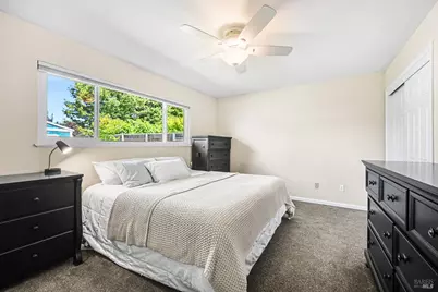 2412 Horseshoe Drive, Santa Rosa, CA 95405 - Photo 18