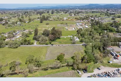 860 Todd Road, Santa Rosa, CA 95407 - Photo 8
