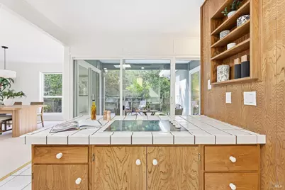 695 Sunset Parkway, Novato, CA 94947 - Photo 18