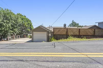 111 Altena Street, San Rafael, CA 94901 - Photo 2