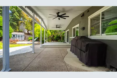 1794 Ellie Court, Benicia, CA 94510 - Photo 20