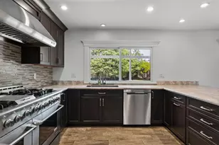 1794 Ellie Ct, Benicia, CA 94510 - Photo 4